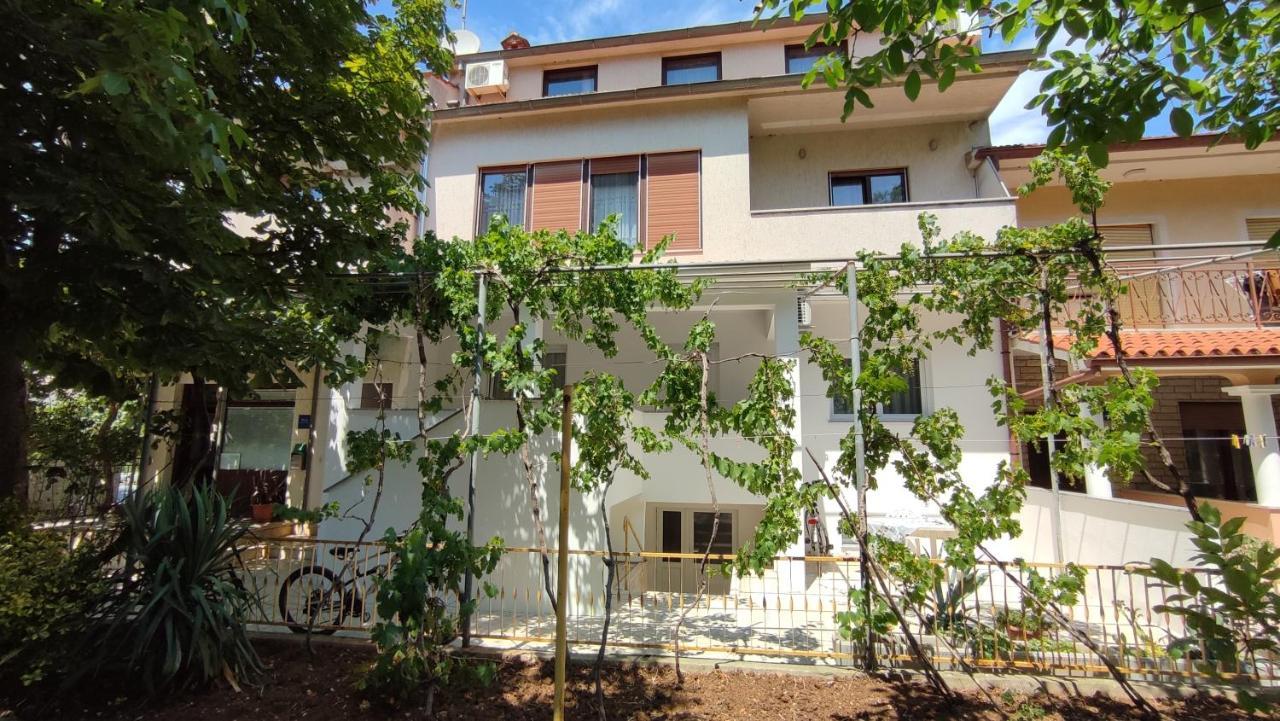 Apartment Blaskovic Pula Luaran gambar