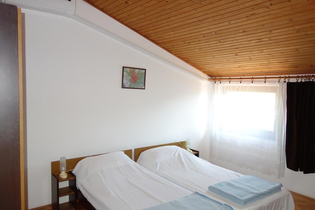 Apartment Blaskovic Pula Luaran gambar