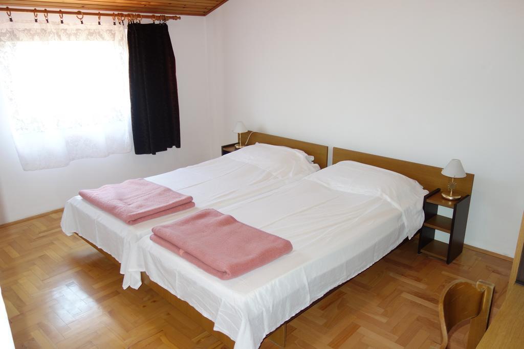 Apartment Blaskovic Pula Luaran gambar